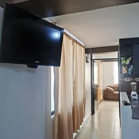 Gigahouse Apartment Banos  Exterior photo