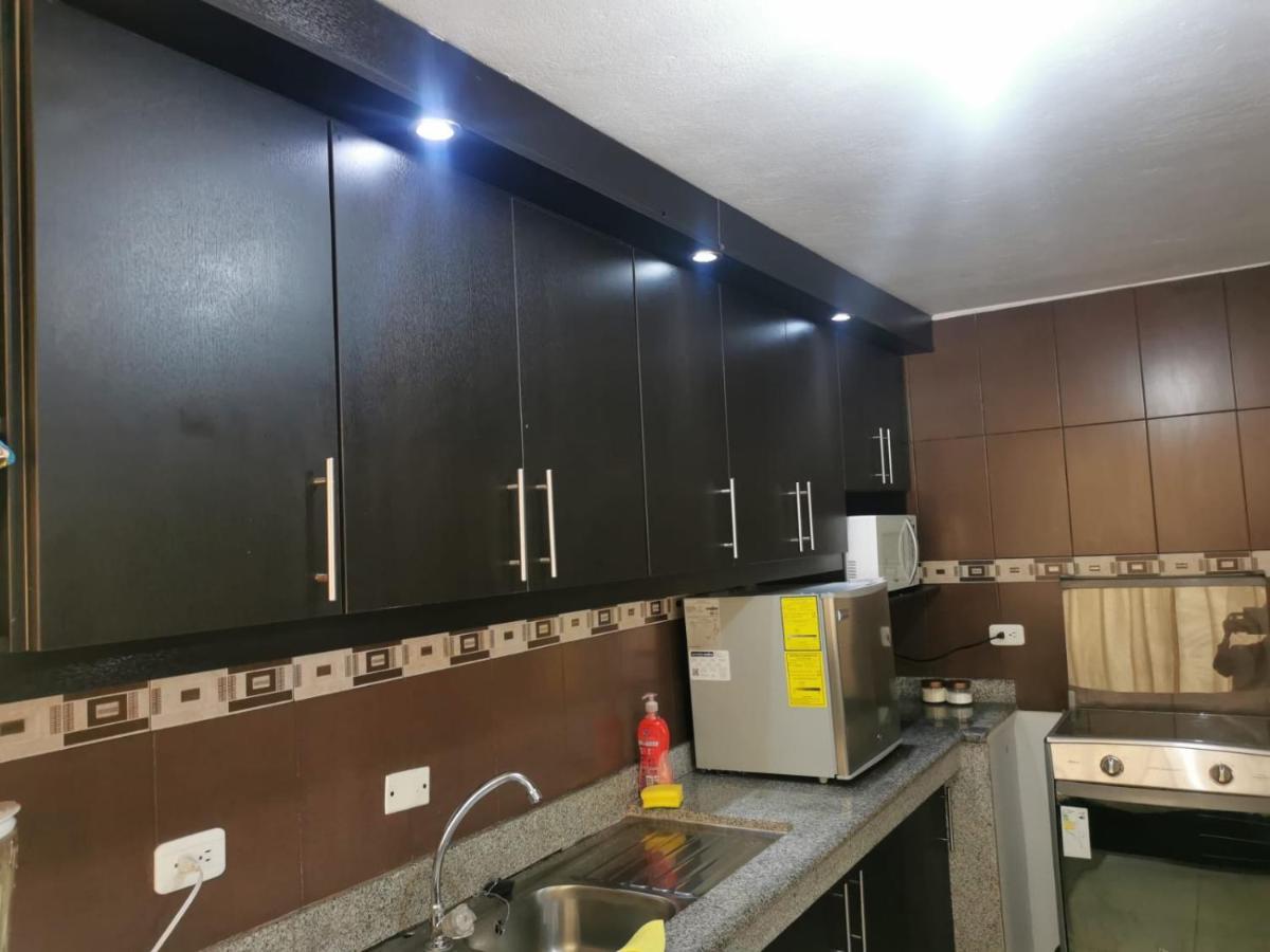 Gigahouse Apartment